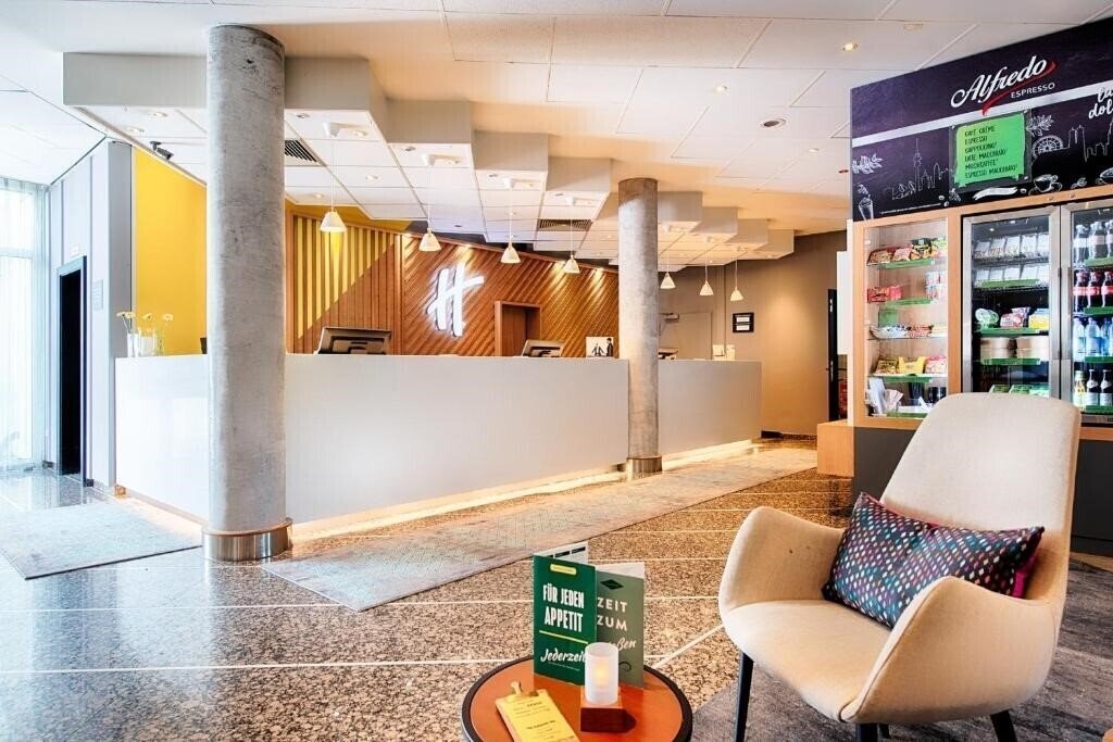 Фото Holiday Inn Munich South 4*
