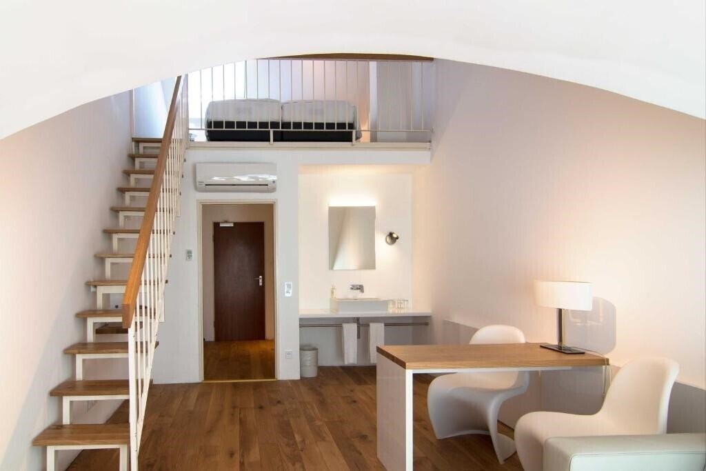 Отель Vi Vadi Hotel 3*