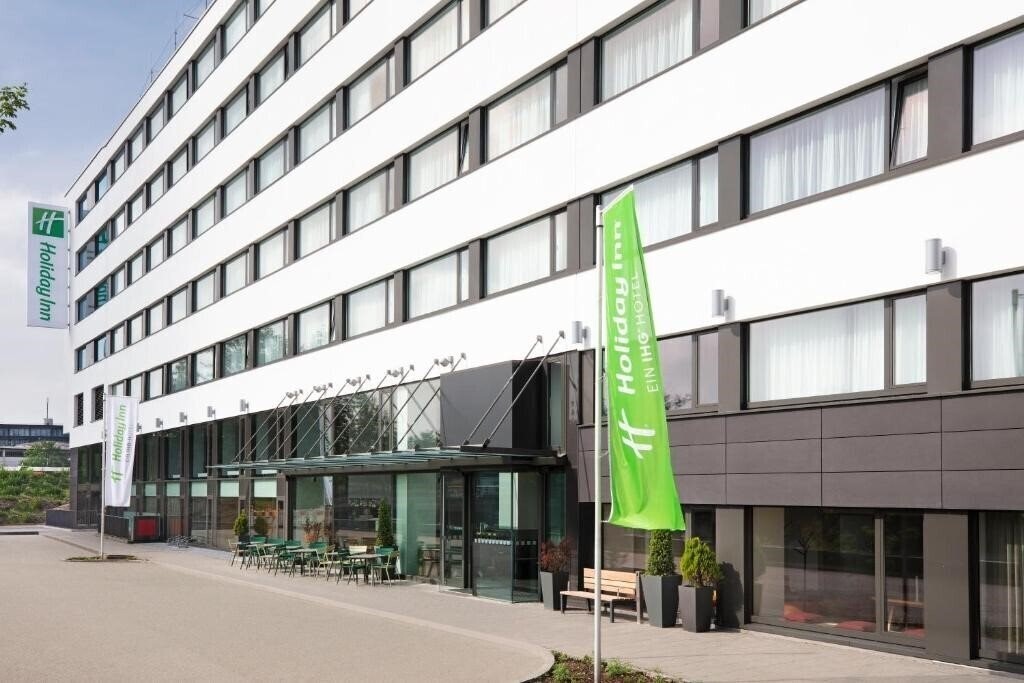 Отель Angelo Munich Leuchtenbergring 4*