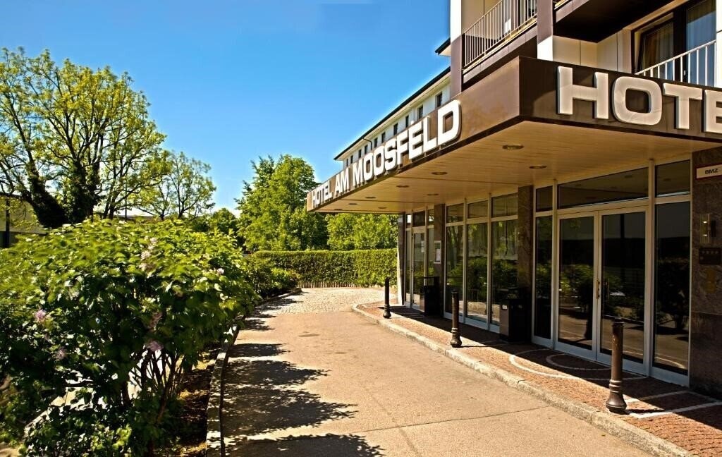 Фотография Am Moosfeld 4*