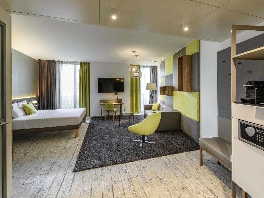 Фото Novotel Muenchen Messe 4*