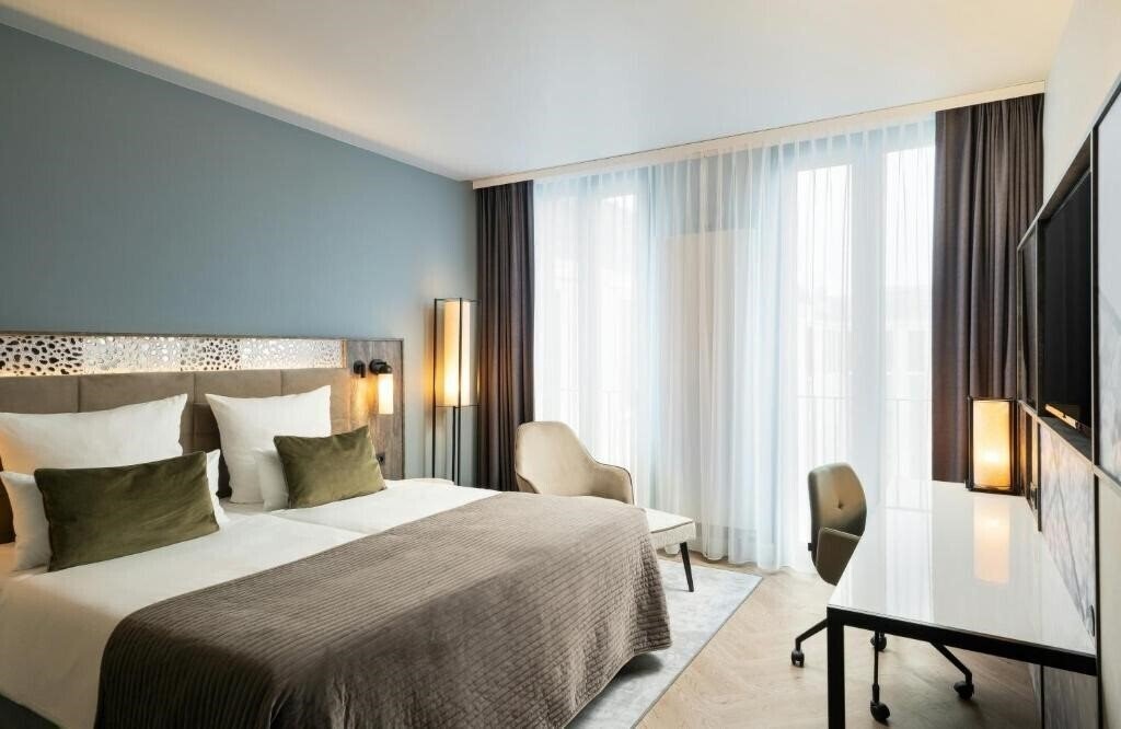 Готель Leonardo Royal Hotel Munich 3*