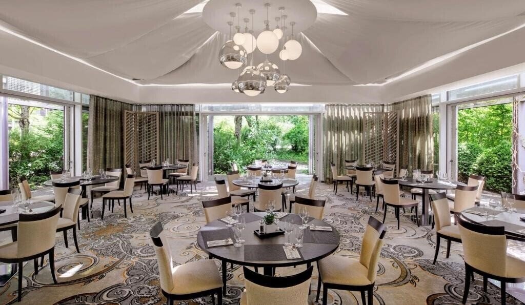 Готель Hilton Munich Park 4*
