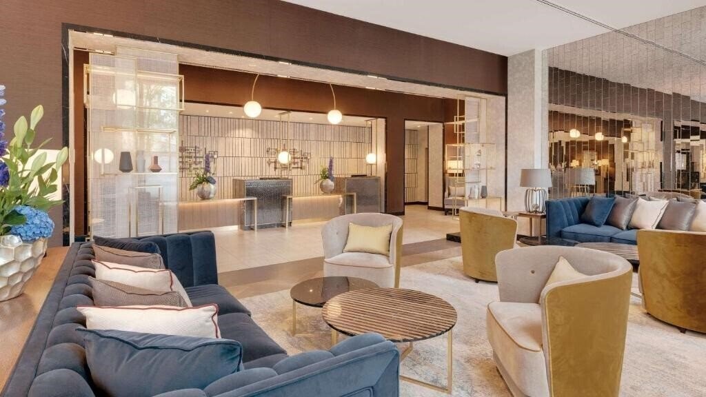 Готель Hilton Munich City 4*