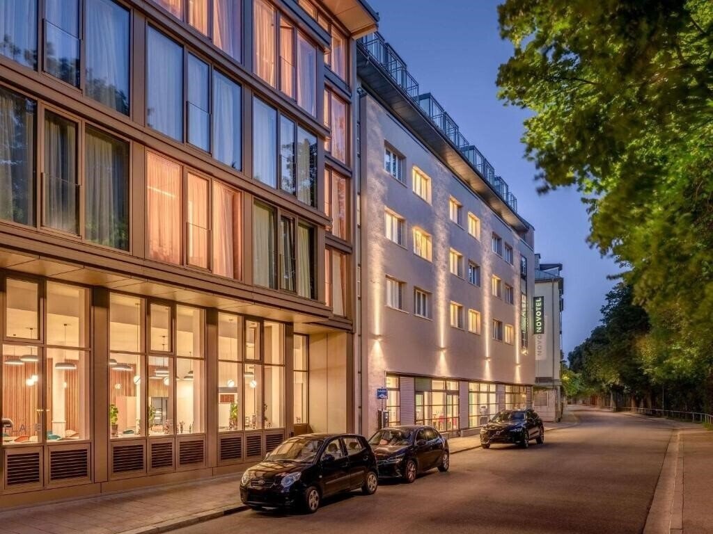 Фото Novotel Munchen City 4*