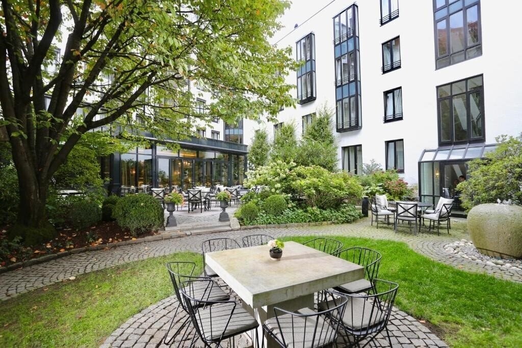 Картинка Munchen Palace 5*