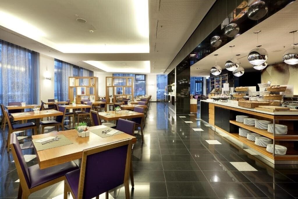 Фотографія Eurostars Grand Central 4*