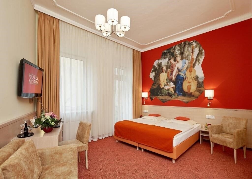 Фото Hotel Adria 3*