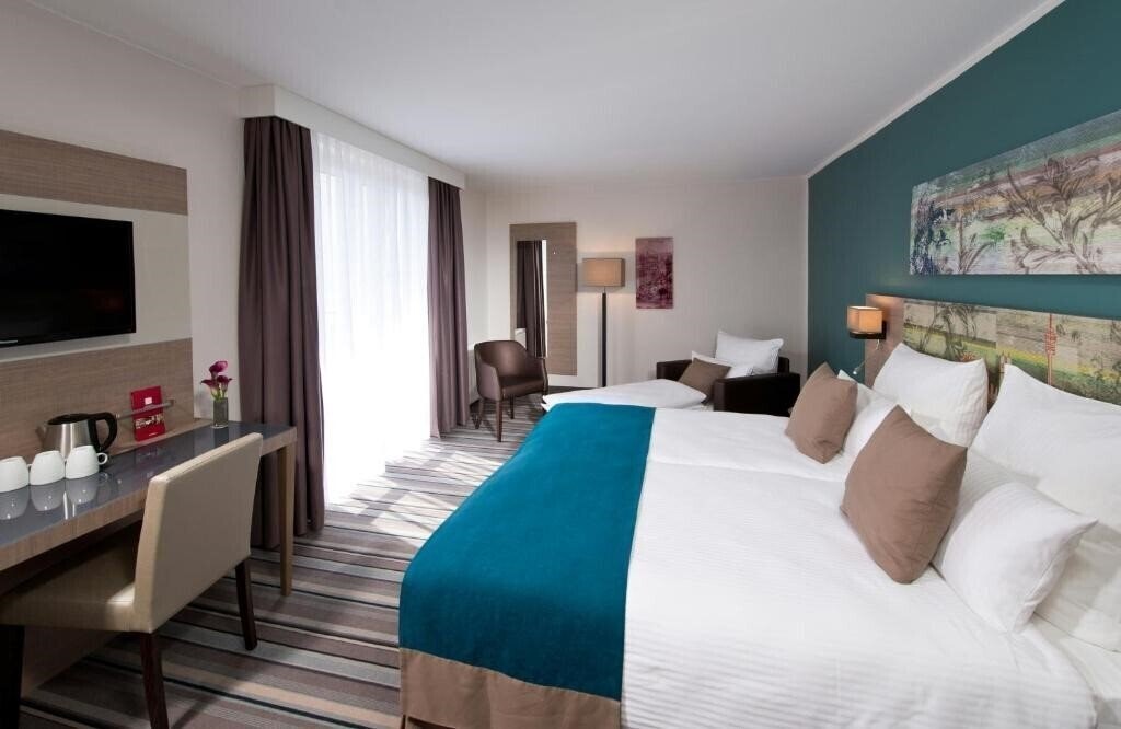 Фото Leonardo Hotel Munich City Olympiapark 3*