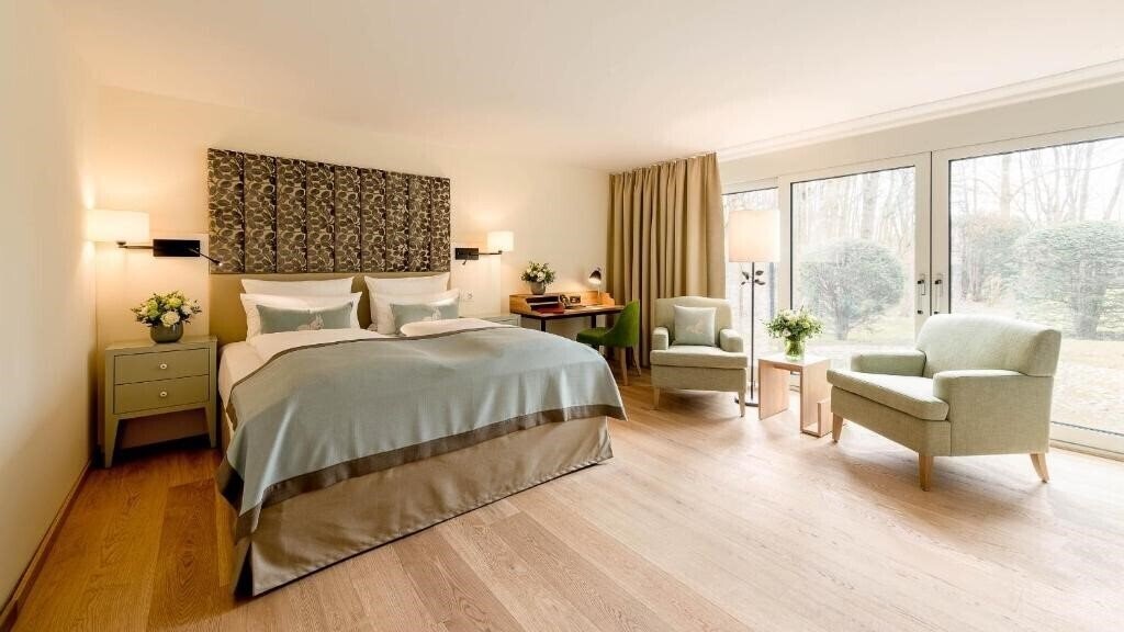 Фото Hotel Rothof Bogenhausen 4*