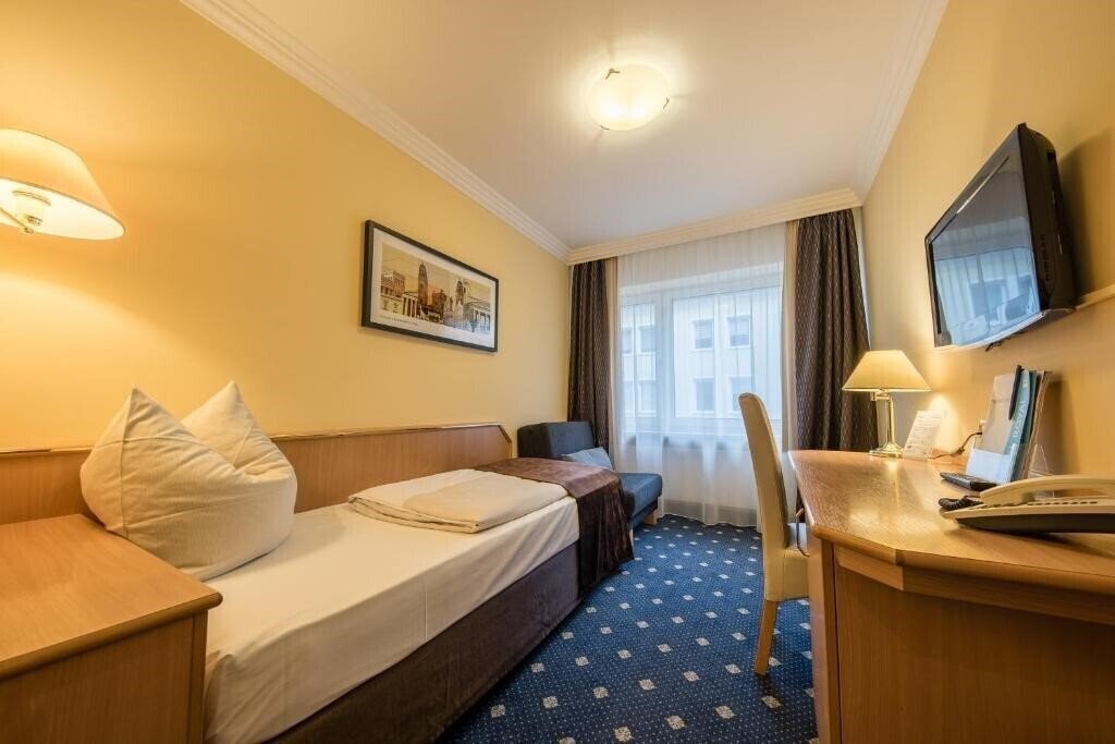 Картинка Royal 3*