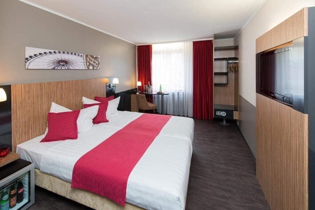 Фото Munich City 4*