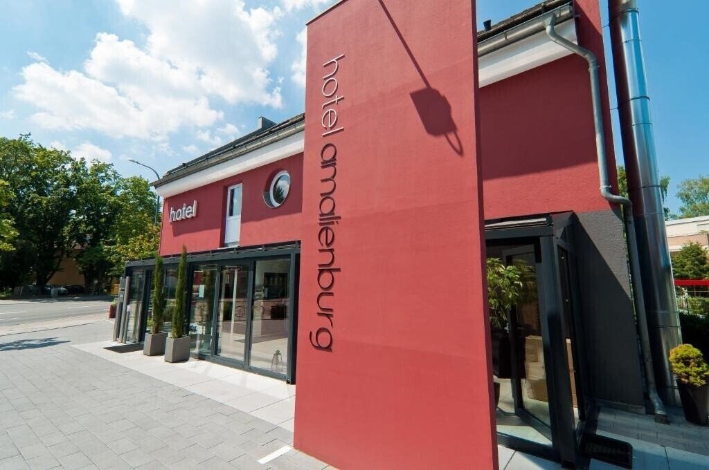 Фотография Amalienburg 3*