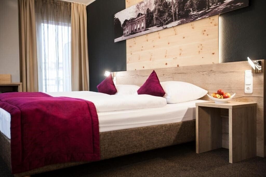 Фотографія Amalienburg 3*