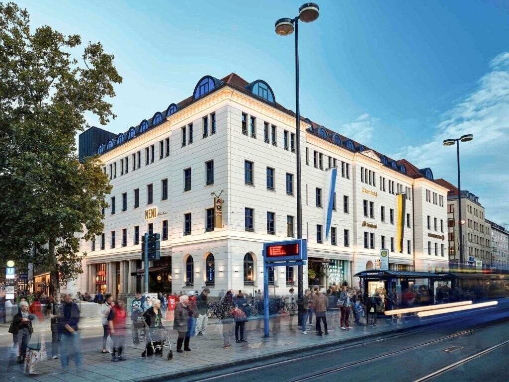 Готель 25hours Hotel The Royal Bavarian 4*