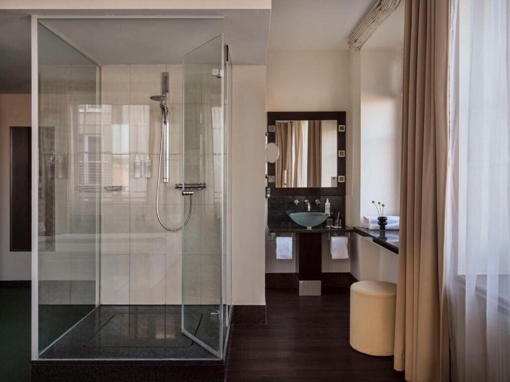 Картинка Flemings Hotel Munchen City 4*