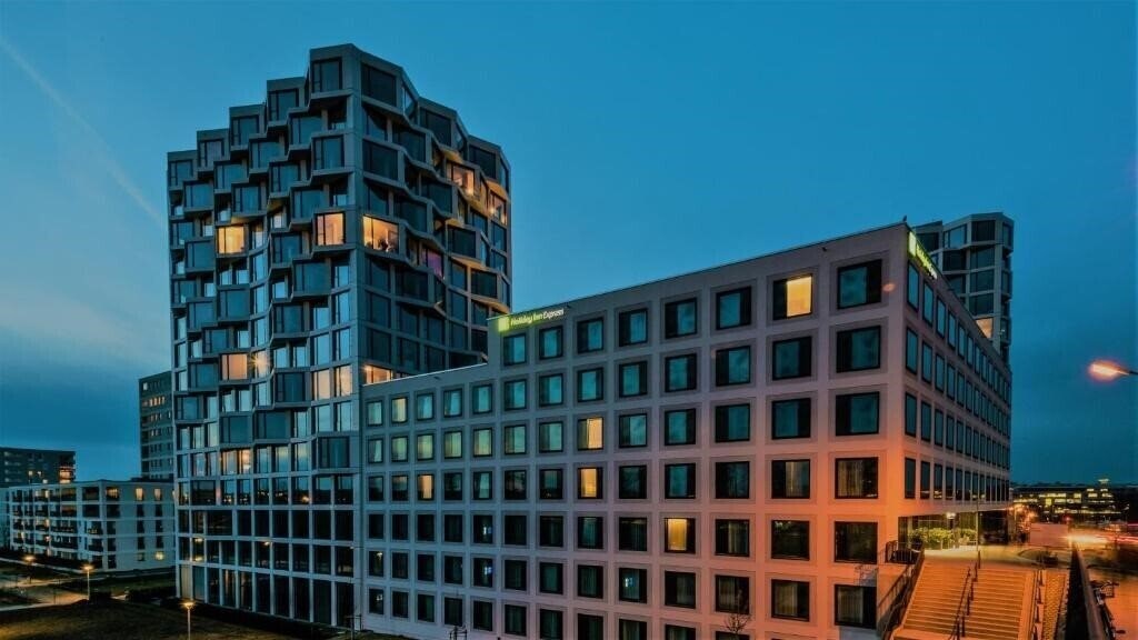 Картинка Holiday Inn Express Munich City West 3*