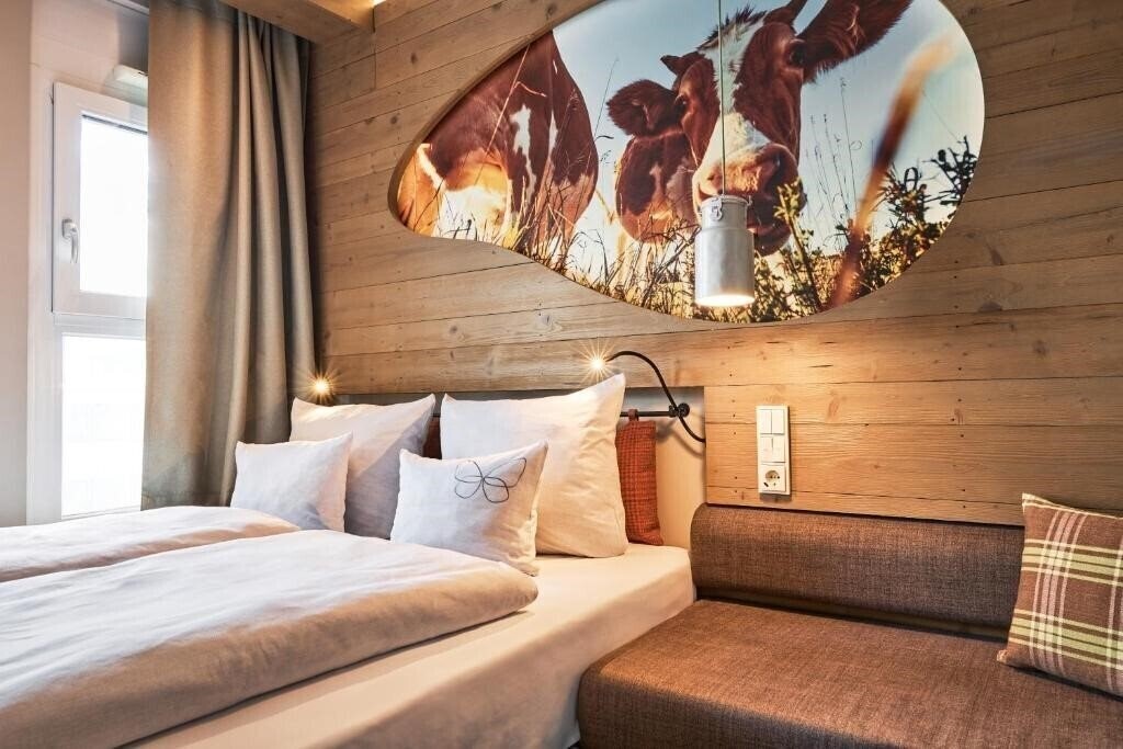 Готель Cocoon Hauptbahnhof 3*