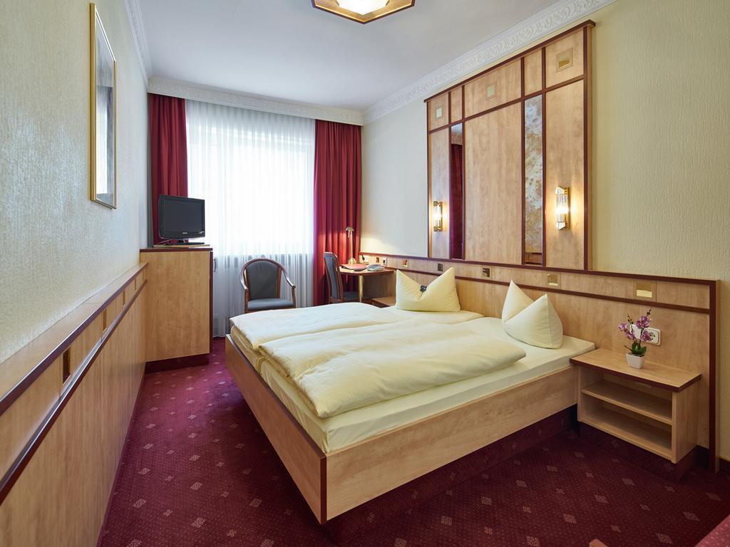 Готель Alfa City Center 3*