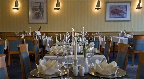 Фотографія Wyndham Stralsund HanseDom 4*