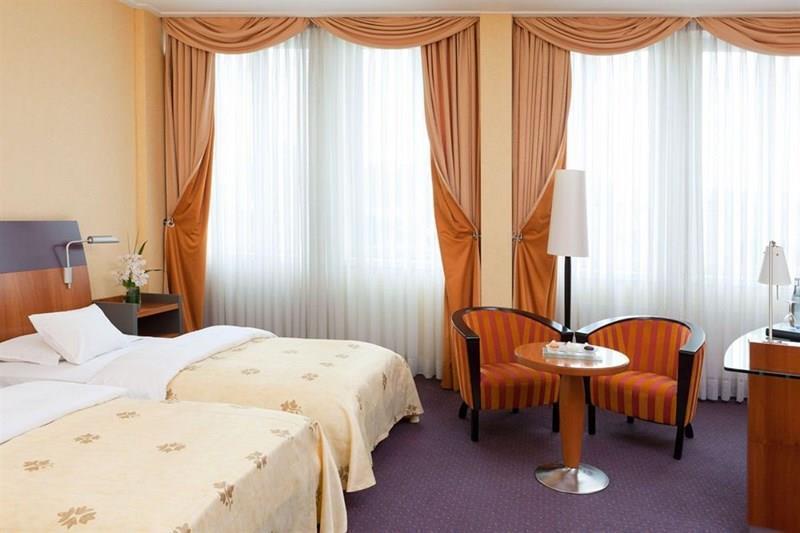 Изображение Steigenberger Graf Zeppelin 5*