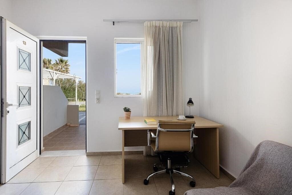 Фото Yiannis Apartments 3*