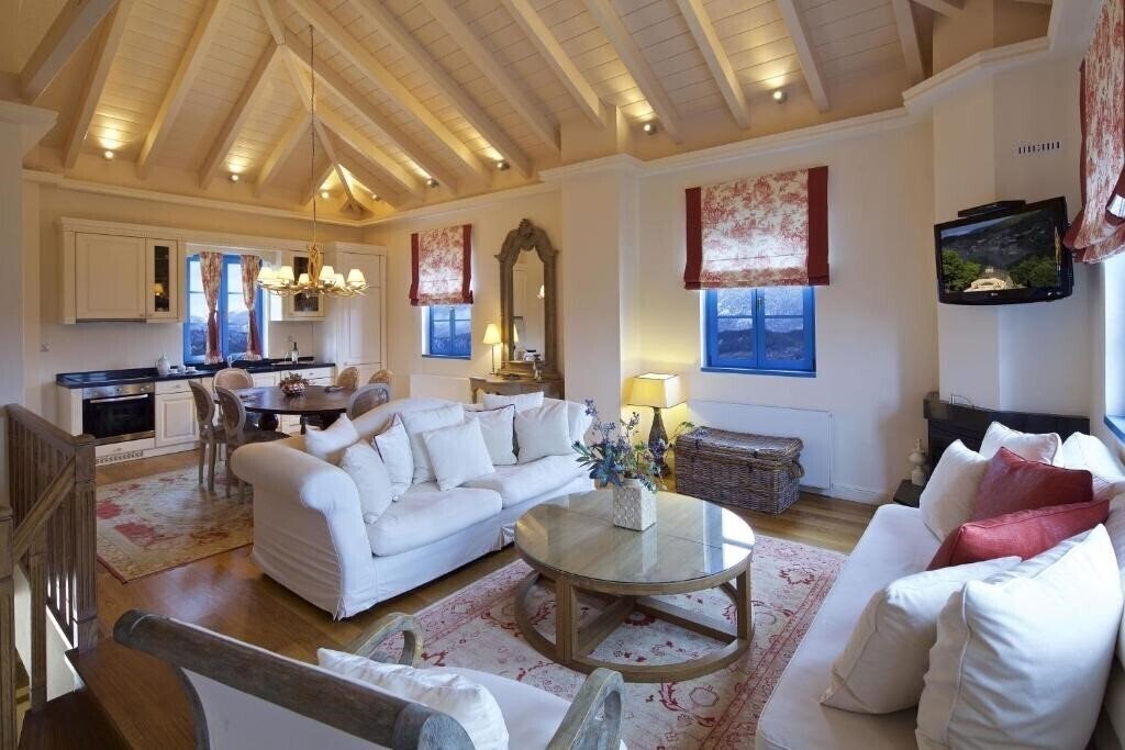 Отель Zagori Suites 4*