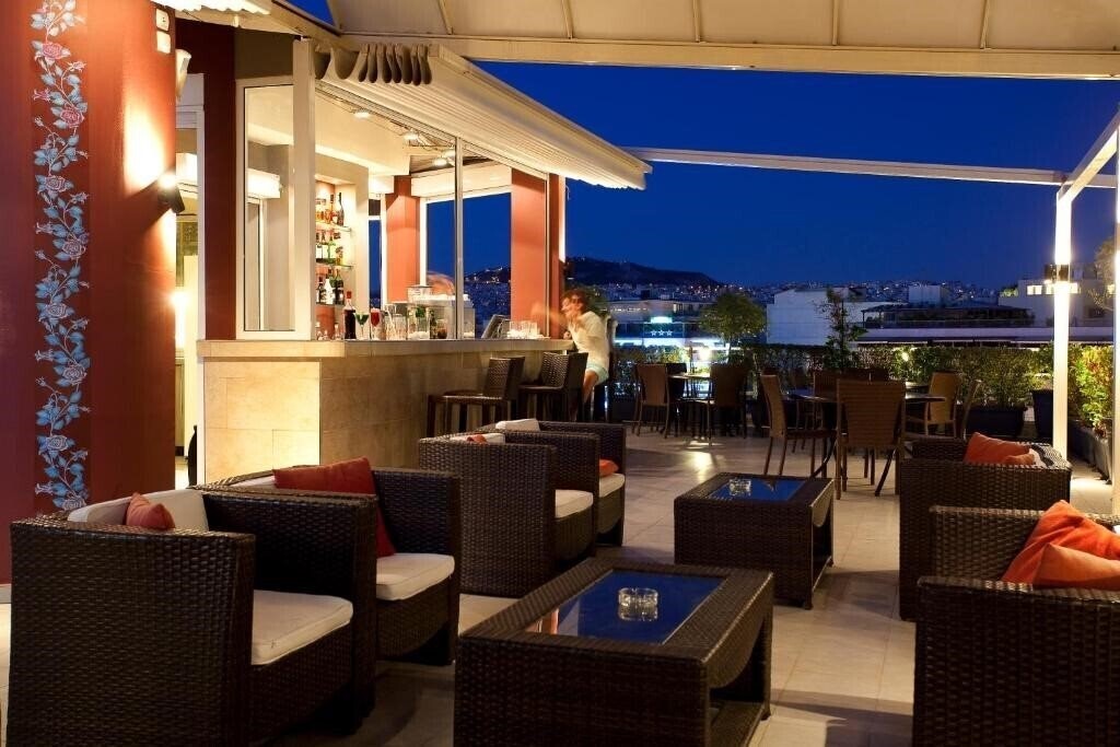 Картинка Crystal City 3*