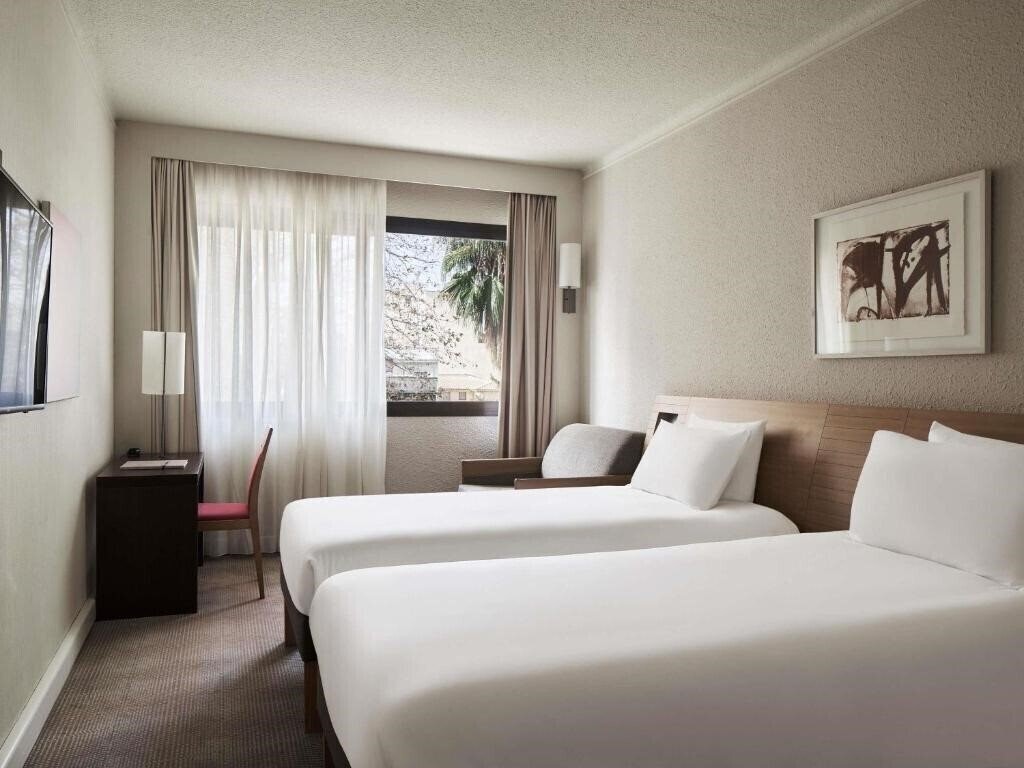 Фото Novotel Athenes 4*