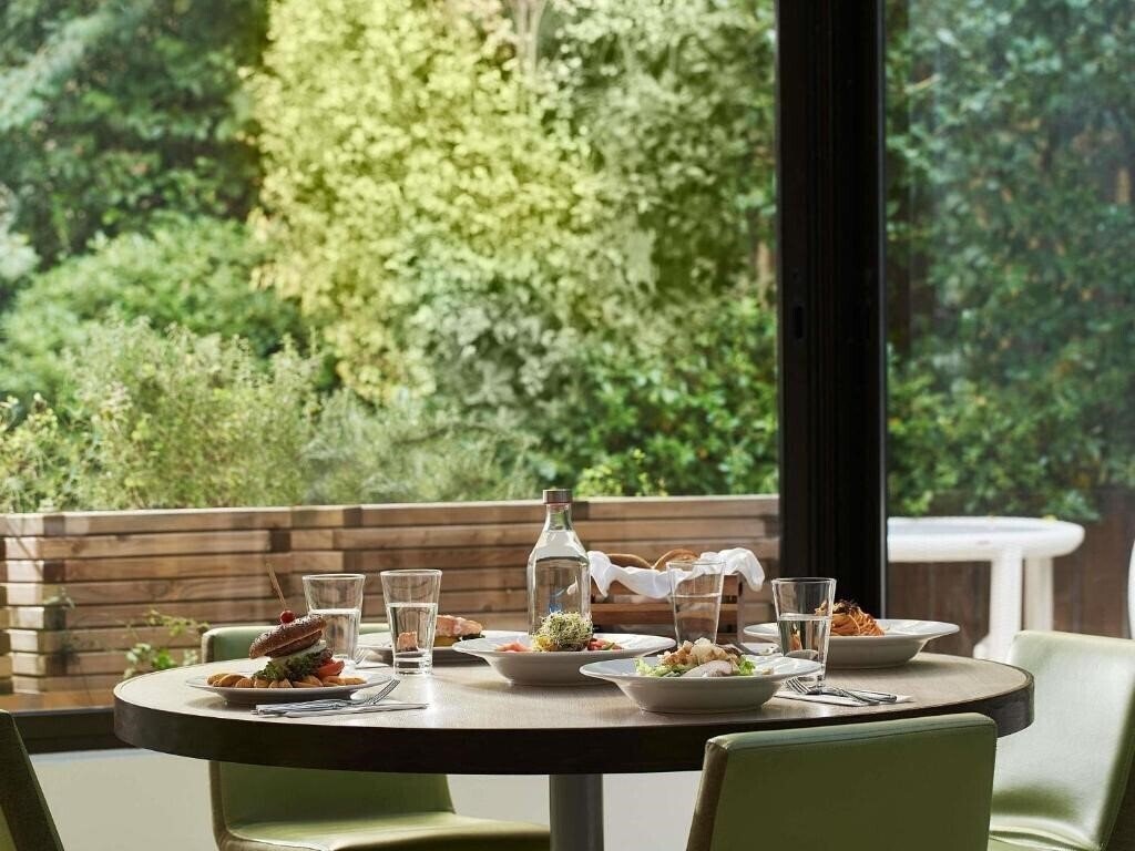 Зображення Novotel Athenes 4*