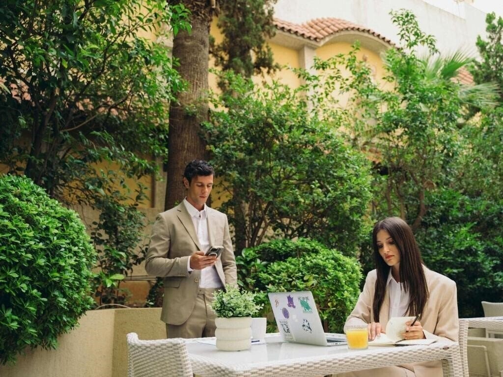 Картинка Novotel Athenes 4*