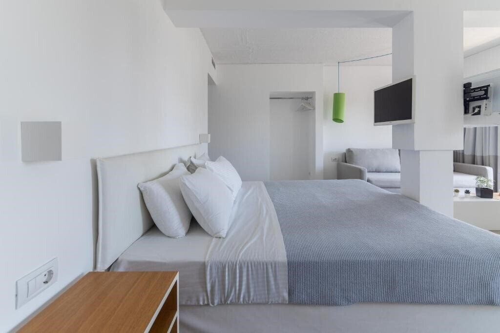 Фото Marathon Beach Resort 3*