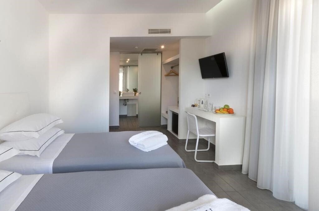 Картинка Carolina Hotel 2*