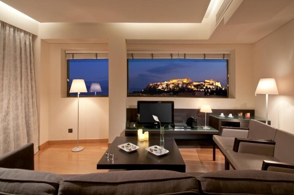 Готель O&B Athens Boutique Hotel 4*