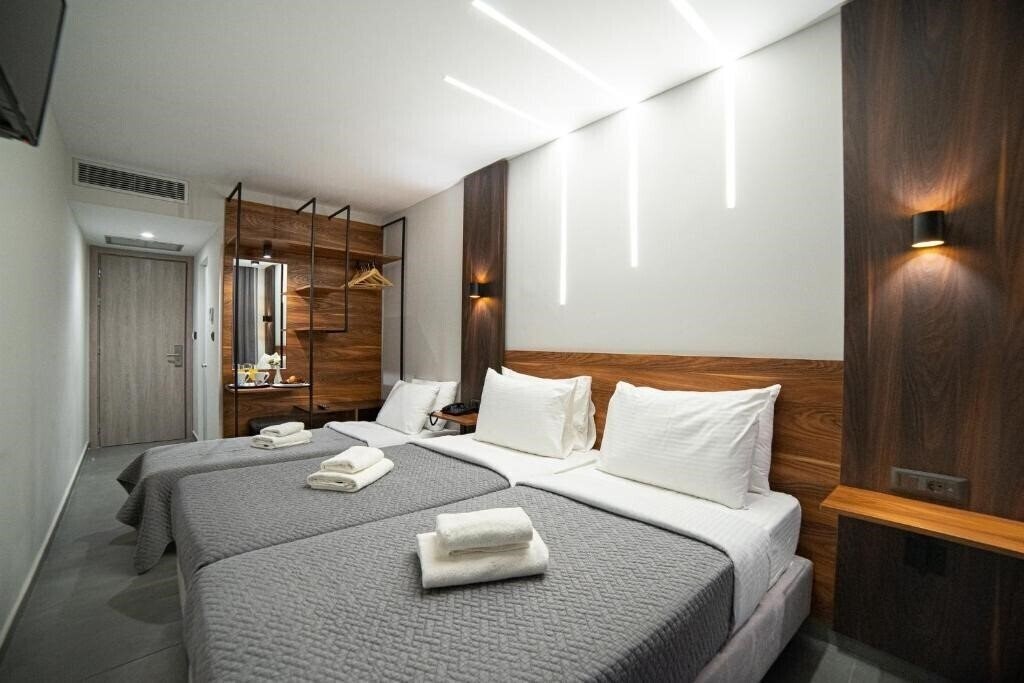 Фото Argo Hotel Piraeus 2*
