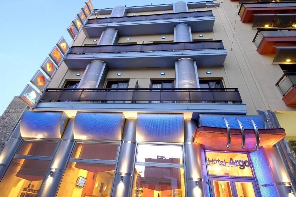 Изображение Argo Hotel Piraeus 2*