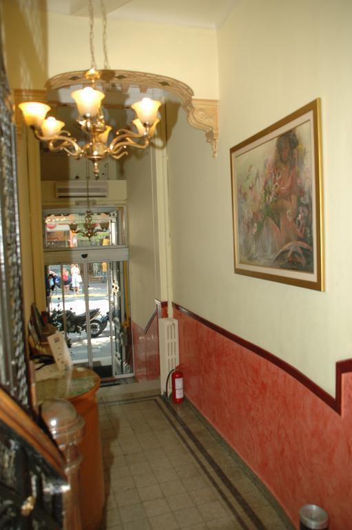 Готель Cecil Hotel 2*