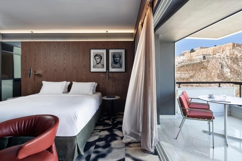 Готель Athenswas 4*