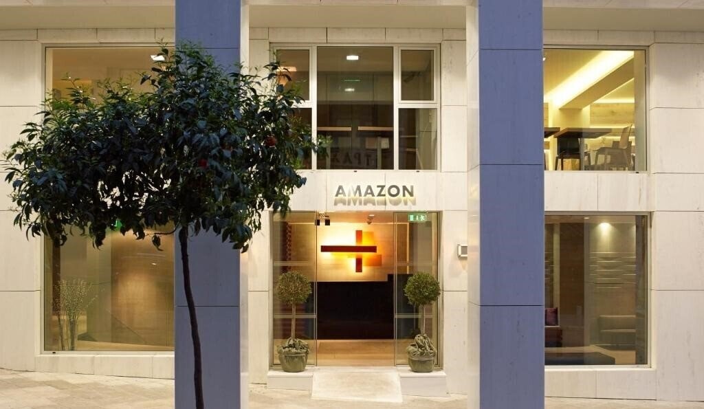 Отель Best Western Amazon Hotel 3*