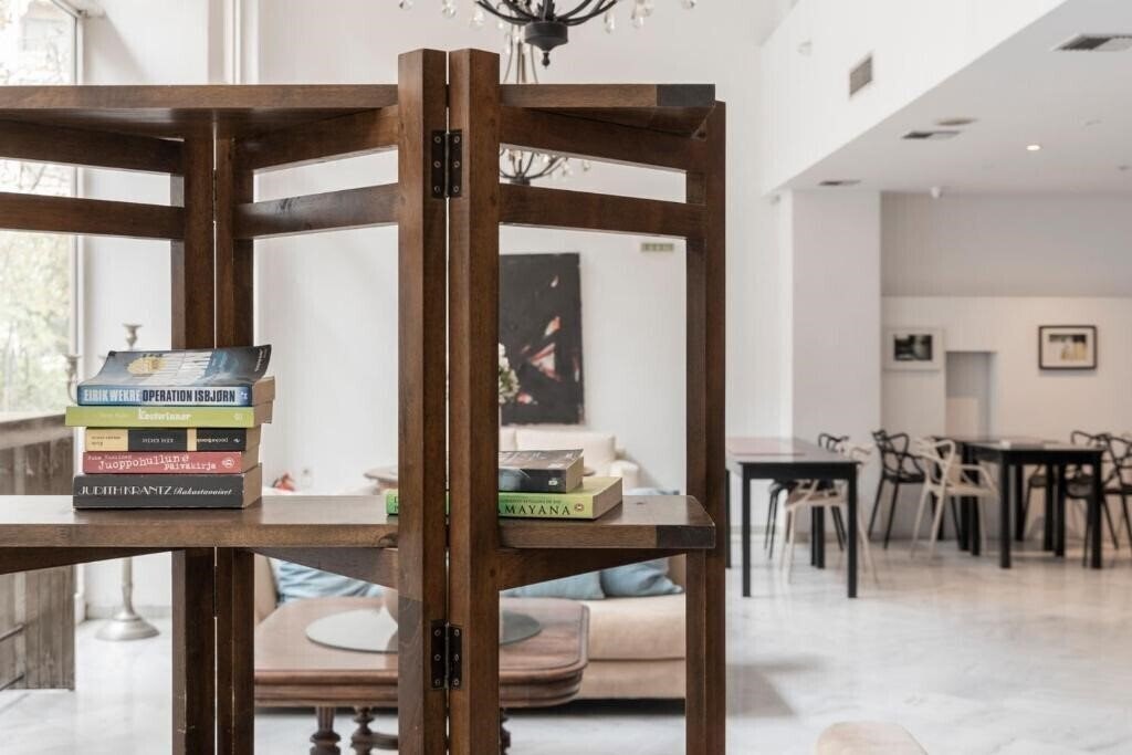 Готель Art Suites 4*
