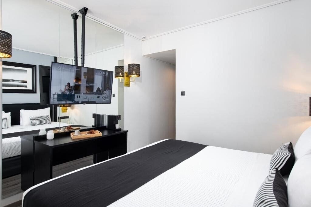 Фотография Athenian Riviera Hotel & Suites 4*