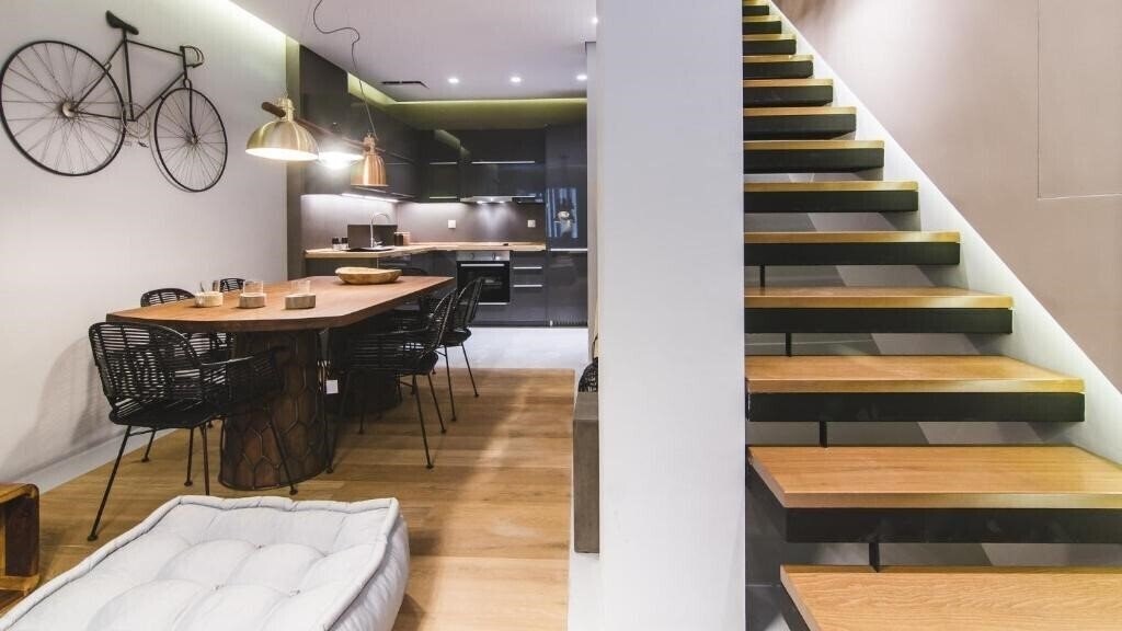 Готель Acropolis Luxury Apartments 5*