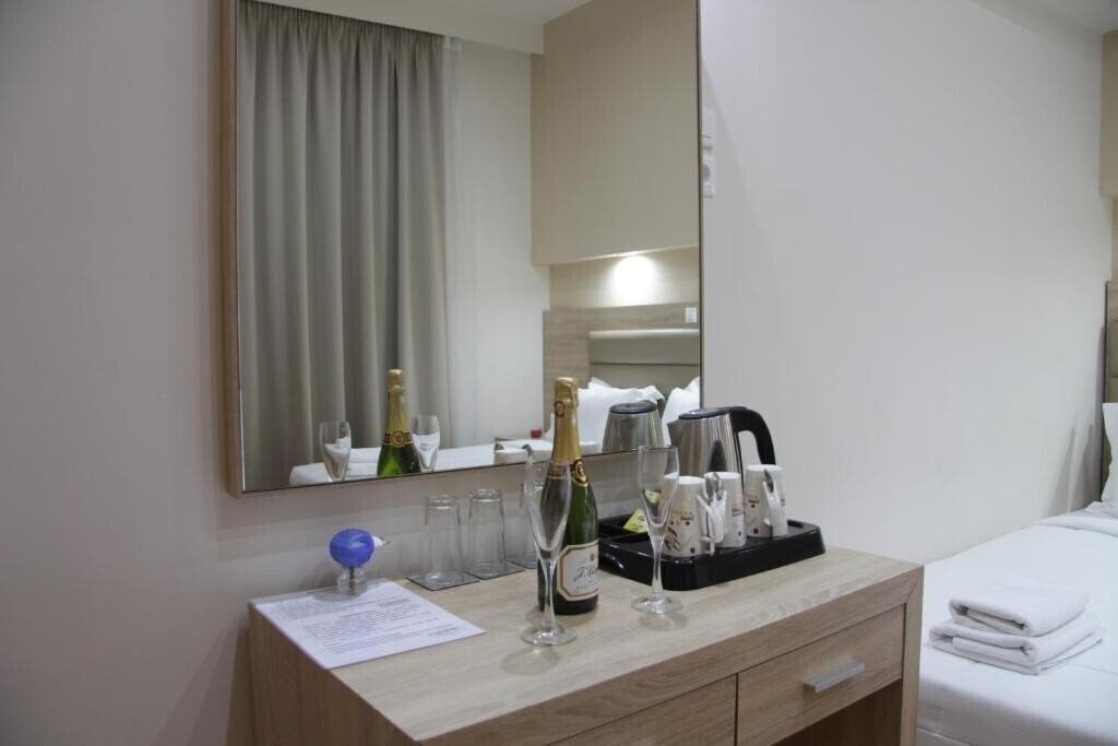 Фотографія Elikon 2*