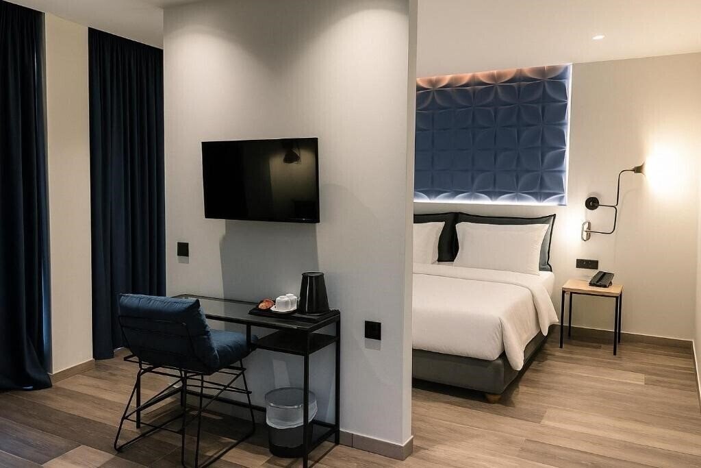 Готель Athens Coast 4*