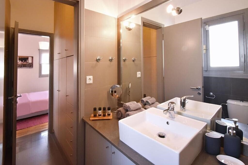 Фото Urban Villa Olivia Villa 4*