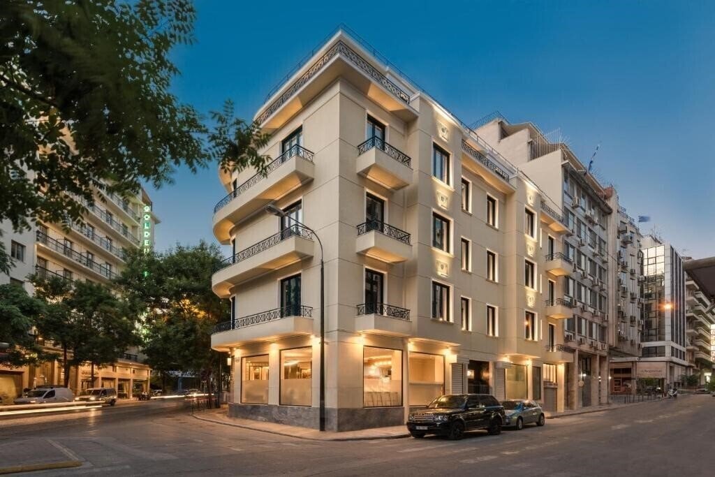 Готель Athens One Smart Hotel 4*