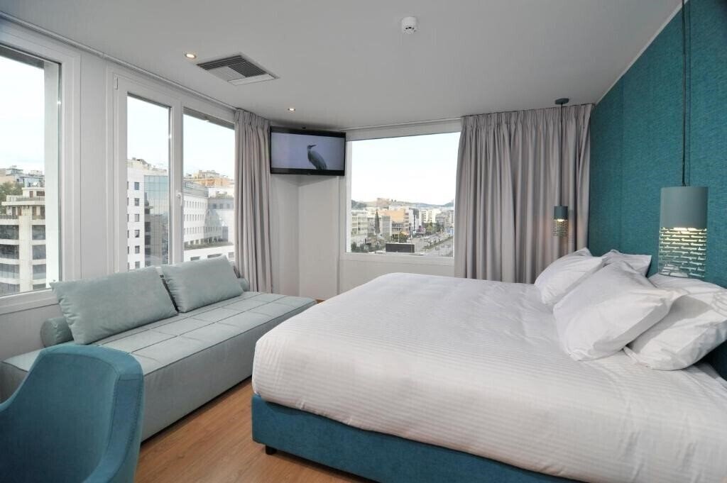 Фото Athenaeum Smart Hotel 4*