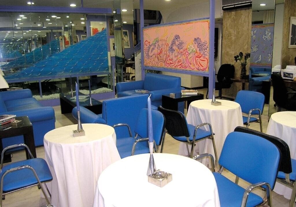 Картинка Roy Hotel + 2*