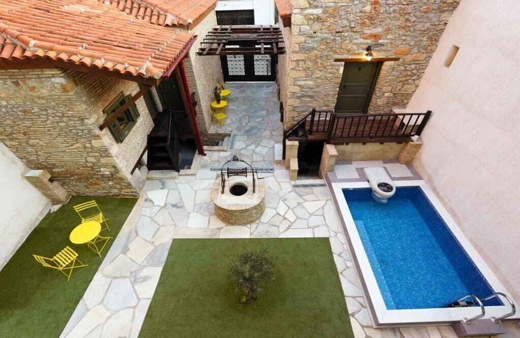 Картинка Athenian Residences Pool & Luxury Suites Apartments апартаменты