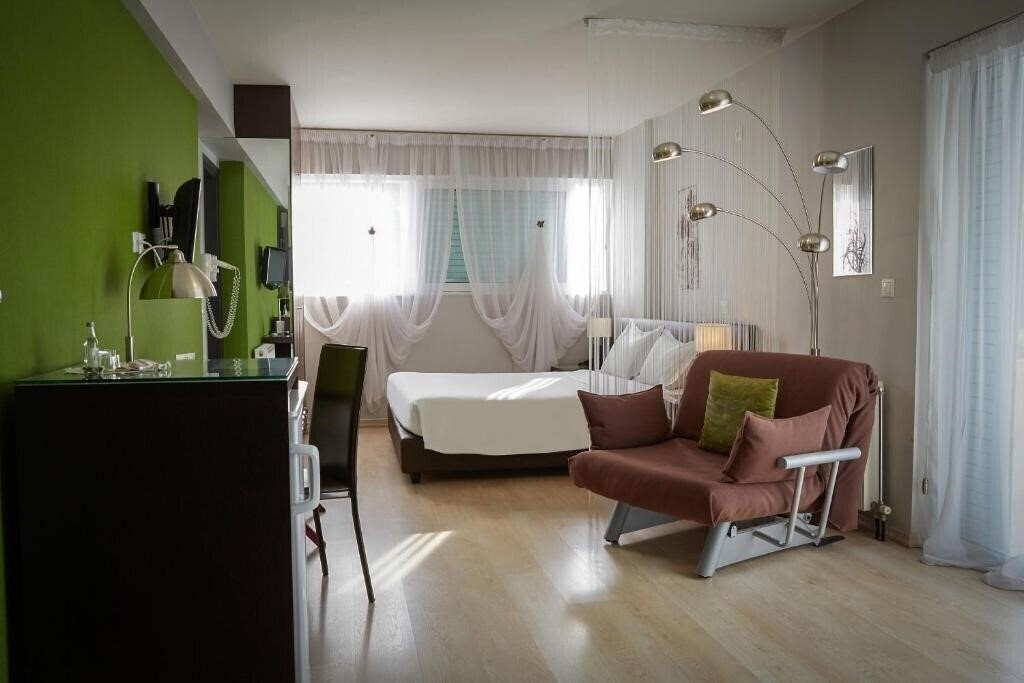 Фото Athens Habitat Appartments 1*